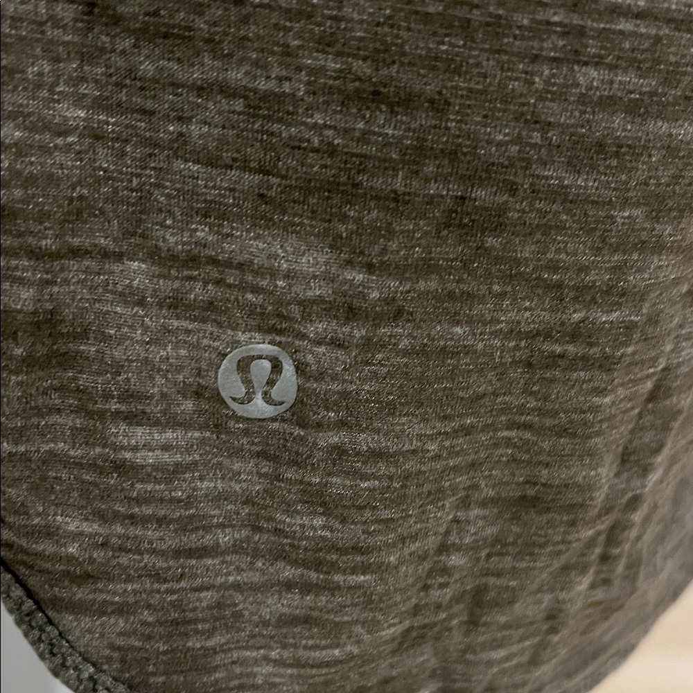 lululemon athletica Olive Tank Top - Picture 2 of 3